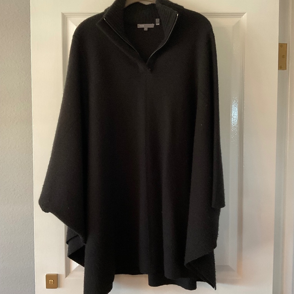 Vince black overhead wool cape with zipper closure at neck only, Small